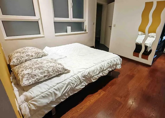 Sainte Catherine Whole Apartment